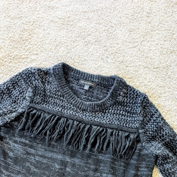 ⭐Marled Black Knit Banana Republic Fringe Sweater SMALL⭐ - Picture 3 of 7